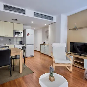 https://apartament-rei-marti.catalonia-hotels.com